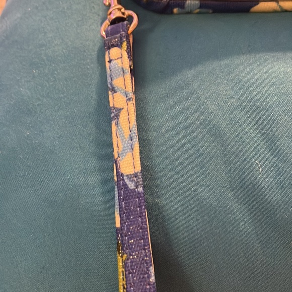 Phone case/card Wristlet - Picture 2 of 6